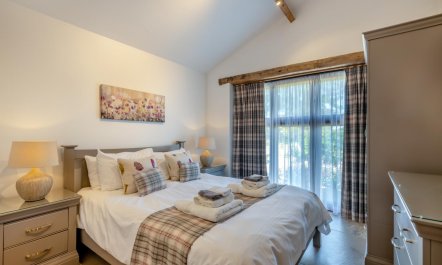 2 Bed in Lower Bodham 5