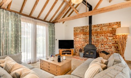 2 Bed in Lower Bodham