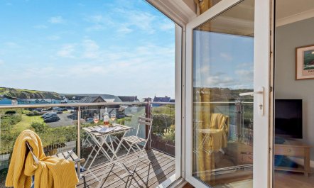 3 Bed in Broad Haven 4