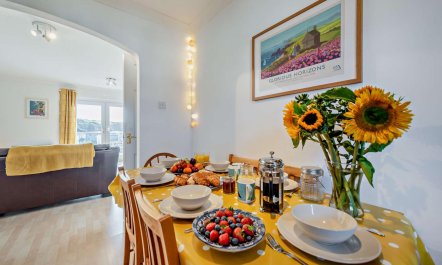 3 Bed in Broad Haven 5