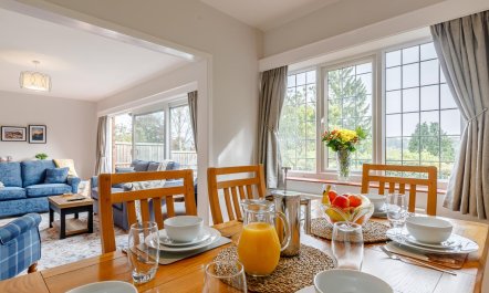 3 Bed in Ashbourne 2