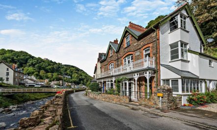 4 Bed in Lynmouth