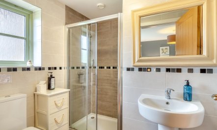 2 Bed in Winnards Perch 9