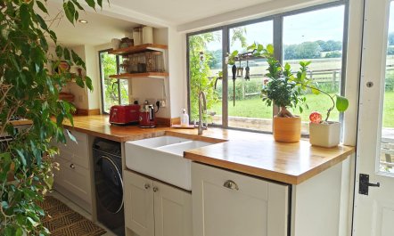 3 Bed in Lockeridge 8