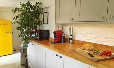 3 Bed in Lockeridge 9