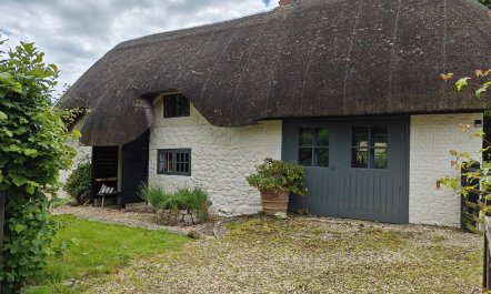 3 Bed in Lockeridge 2