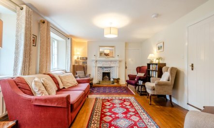 3 Bed in Applethwaite 2