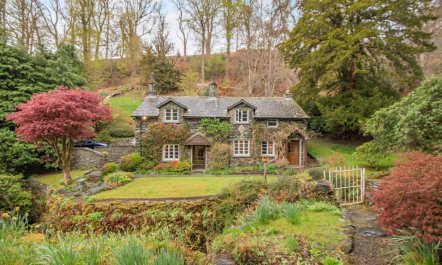 3 Bed in Applethwaite