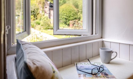 2 Bed in Luxborough 1