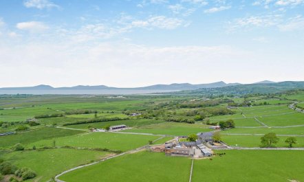 3 Bed in Dyffryn Ardudwy 2