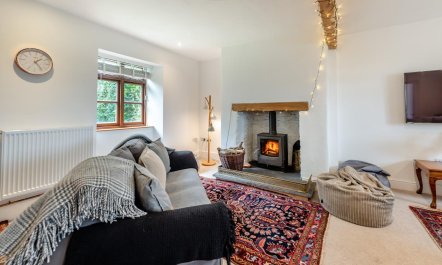 4 Bed in Abbotsham 7