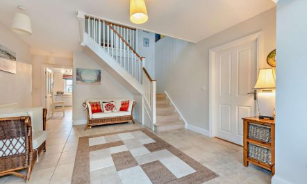 6 Bed in Ludchurch 9