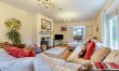 6 Bed in Ludchurch 1