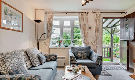 2 Bed in St. Keverne 8