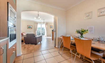 3 Bed in Broad Haven 7