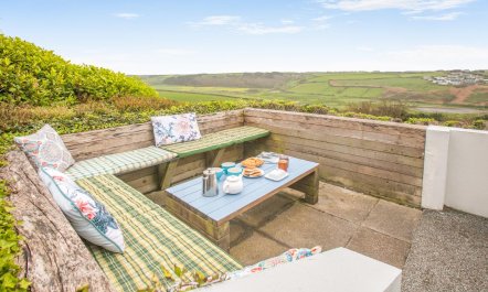 3 Bed in Newquay 1