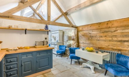 1 Bed in Wheathill 6