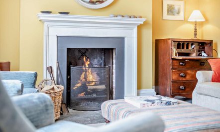 3 Bed in Burton Bradstock 3