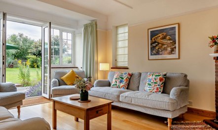 4 Bed in Southwold 1