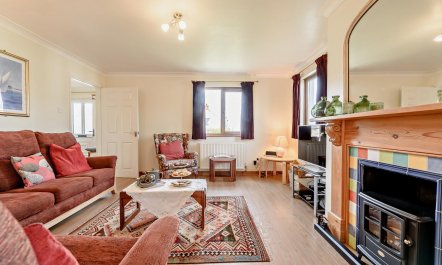 3 Bed in Broad Haven 8