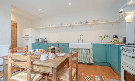 4 Bed in Wadebridge 9