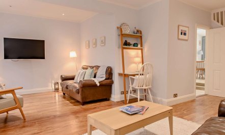 3 Bed in Southwold 5