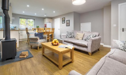 3 Bed in Newby Bridge