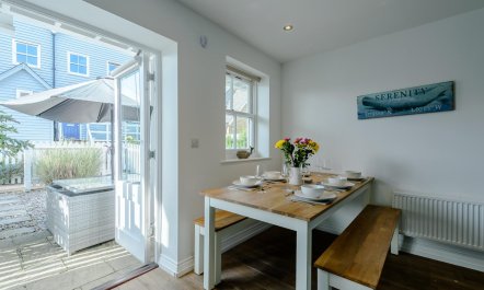4 Bed in Whitstable 8