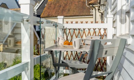 4 Bed in Whitstable 6