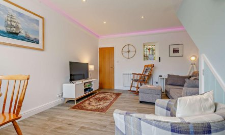 2 Bed in Mousehole 1