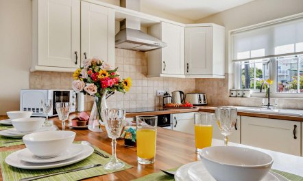 2 Bed in Broad Haven 9