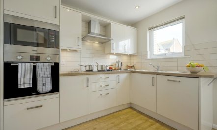 3 Bed in Christchurch 2