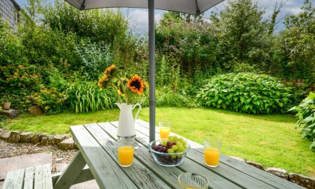 3 Bed in St. Gennys 5