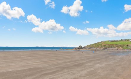 3 Bed in Broad Haven 1