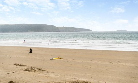 3 Bed in Broad Haven 1