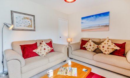 3 Bed in Broad Haven 3