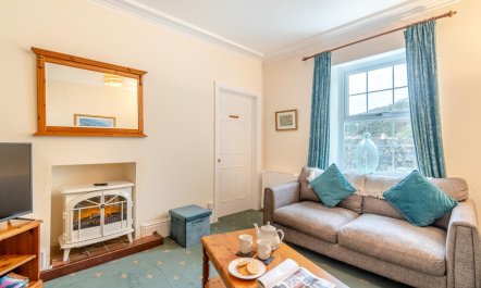 4 Bed in Little Haven 3