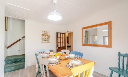 4 Bed in Little Haven 5