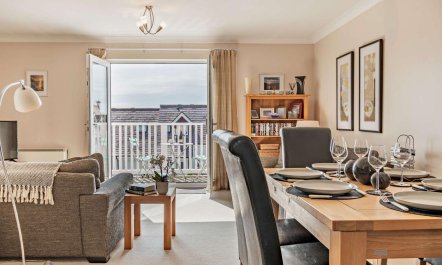 3 Bed in Broad Haven 6