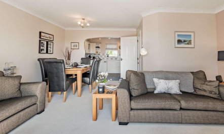 3 Bed in Broad Haven 5