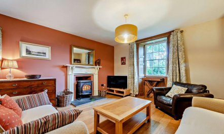 5 Bed in Dre-Fach Felindre 2