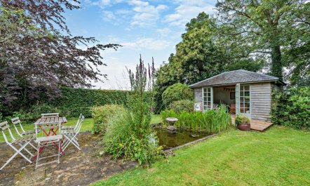 5 Bed in Dre-Fach Felindre 1