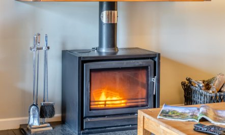 2 Bed in Reynoldston 4