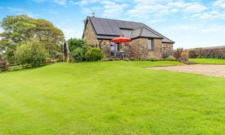 2 Bed in Reynoldston 1