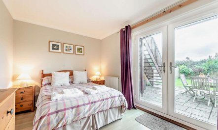 4 Bed in Broad Haven 6