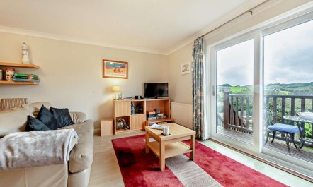 4 Bed in Broad Haven 1