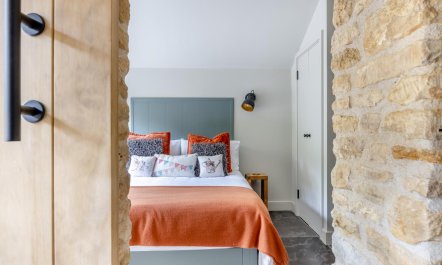 2 Bed in Stanley Pontlarge 7