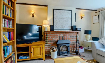 2 Bed in Dennington 2