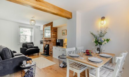 2 Bed in Appledore 4