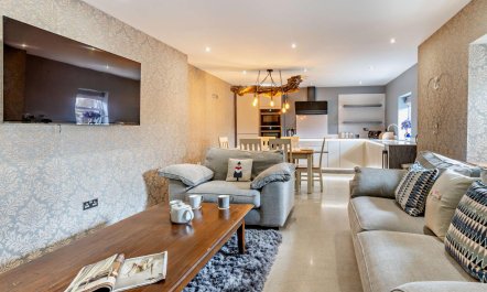 3 Bed in Port Eynon 2